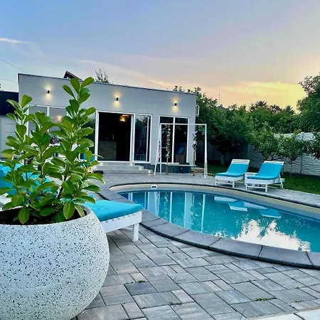 Elena * Petrovaradin