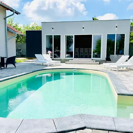 Vila Elena Villa